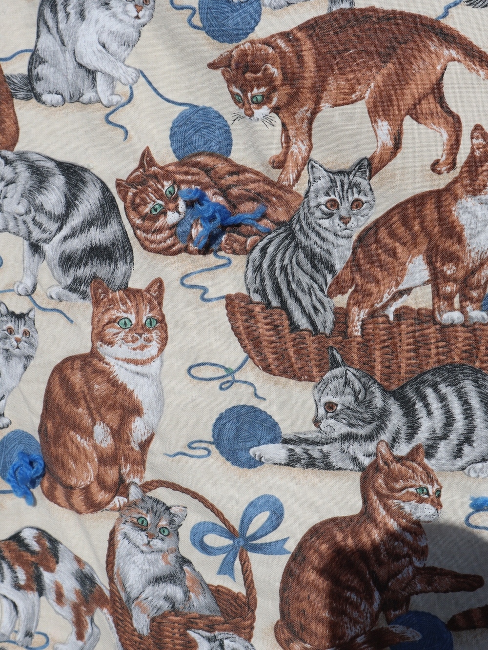 Upcycled Cat Vintage Print Quilt Vest in Cream and Blue - Picture 6 of 9